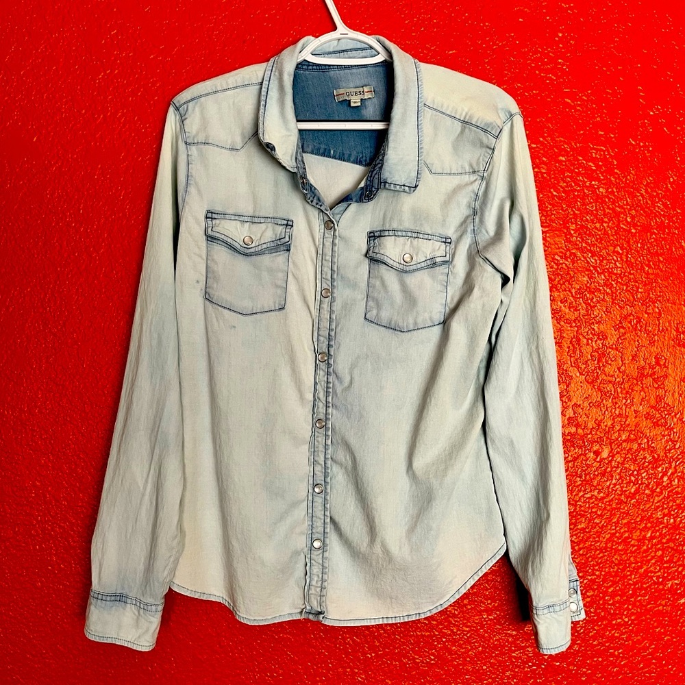 Guess button down